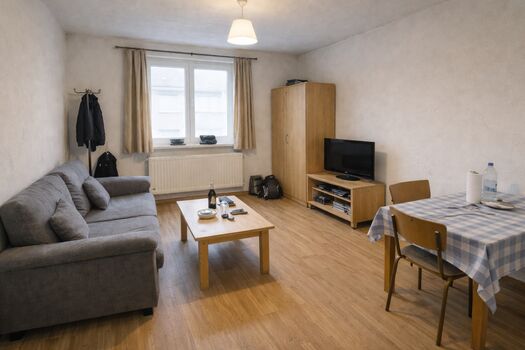 Top Lage, Top Preis: Mitarbeiterzimmer ab 16 Euro!