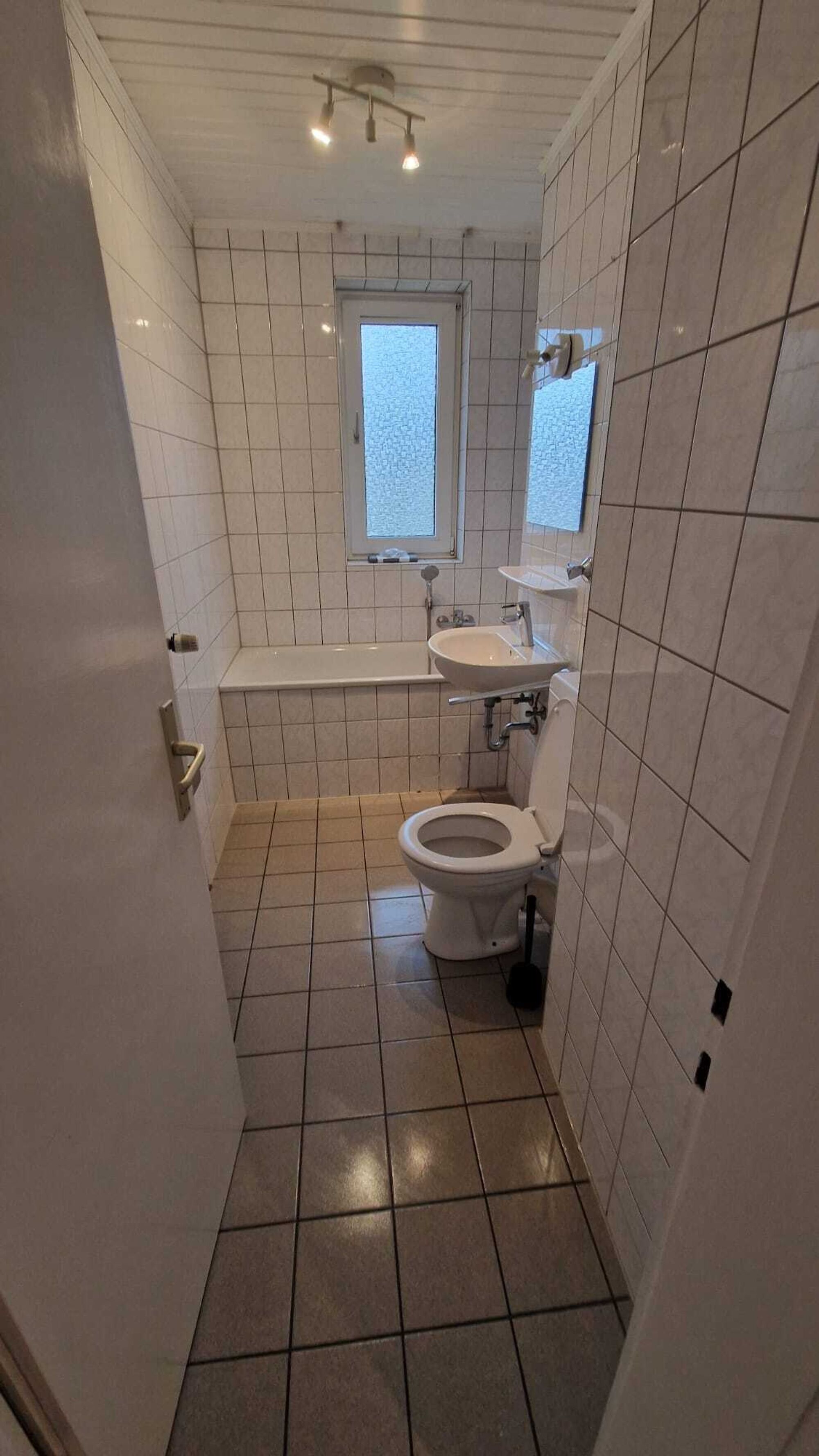 Badezimmer 1