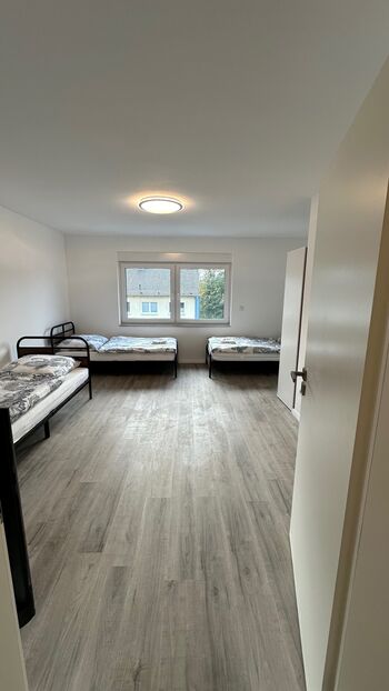 7x neu kernrenovierte und unbenutzte 1-Zimmer-Wohnung