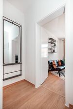 SpaceStays Monteursapartment krefeld Küche Wifi ! Bild 15