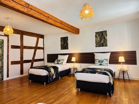 Workers Lodge 4-14 Pers. 2 App., Einzelbetten, Parkplatz