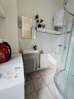 Workers Lodge 4-14 Pers. 2 App., Einzelbetten, Parkplatz Bild 22