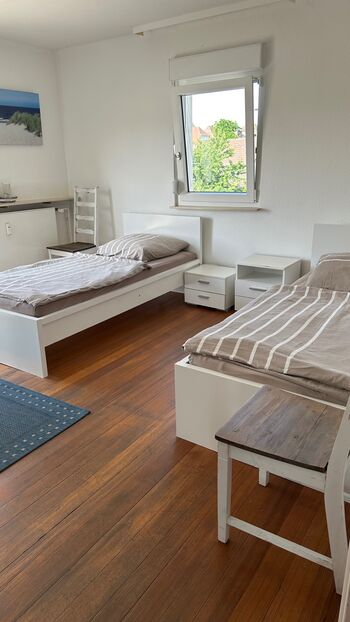 Magnolia Garden Picture 2