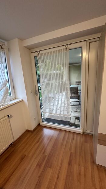 Magnolia Garden Picture 4