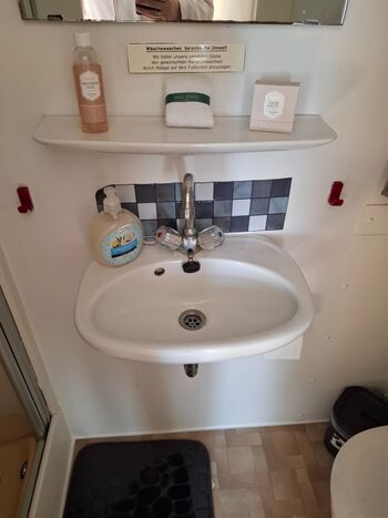 Gästezimmer (Zweibettzimmer) in Ostfriesland Altstadt Leer Picture 5