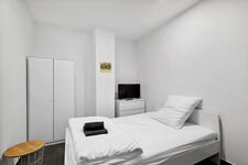 Schlafzimmer 4