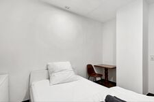 Schlafzimmer 4