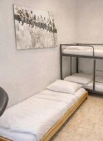 3 Wohneinheiten mit Küchen und Mobiliar am Holzmarkt Bild 7