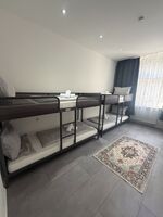 neu renovierte wohnungen / bei bedarf auch das ganzes haus mit garten Obrázok 4