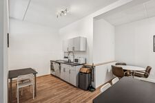 Küche mit Essbereich