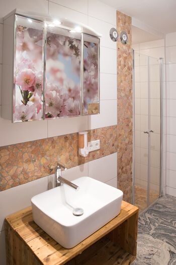 Wohnung 1, Bad