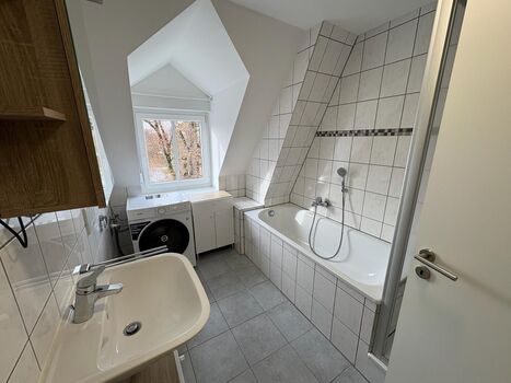 LETA Homes - Monteurzimmerwohnung - Einzigartige Lage Bild 3