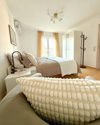 Neue Monteurwohnung bei Speyer – Komfort für 5–10 Personen Bild 3