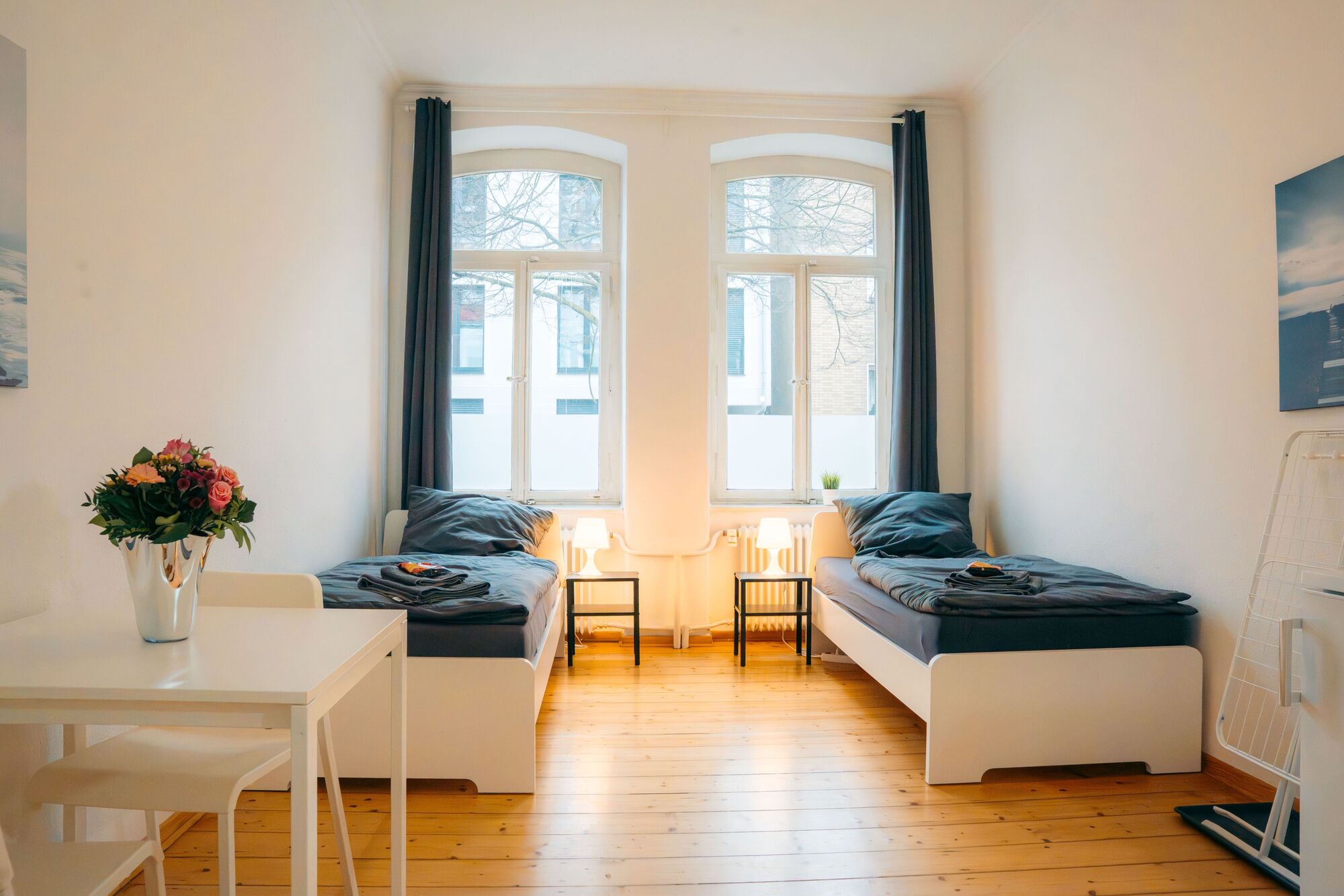 Viel Platz für Privatsphäre und Verdunklungsvorhängen