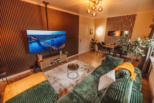 Habitania Homes | 1 SZ - 2 Betten + Wohnzimmer in Bestlage