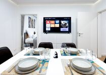 7 Personen, am Rathaus direkt Tiefgarage 20.30 bis 8.30 frei Obrázok 2