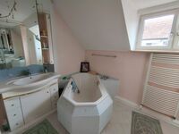 Unterkunft in ruhiger Lage in kostenfreier Parkplatzzone in Haus in Linz Zdjęcie 6