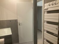 Studio 16 Picture 11