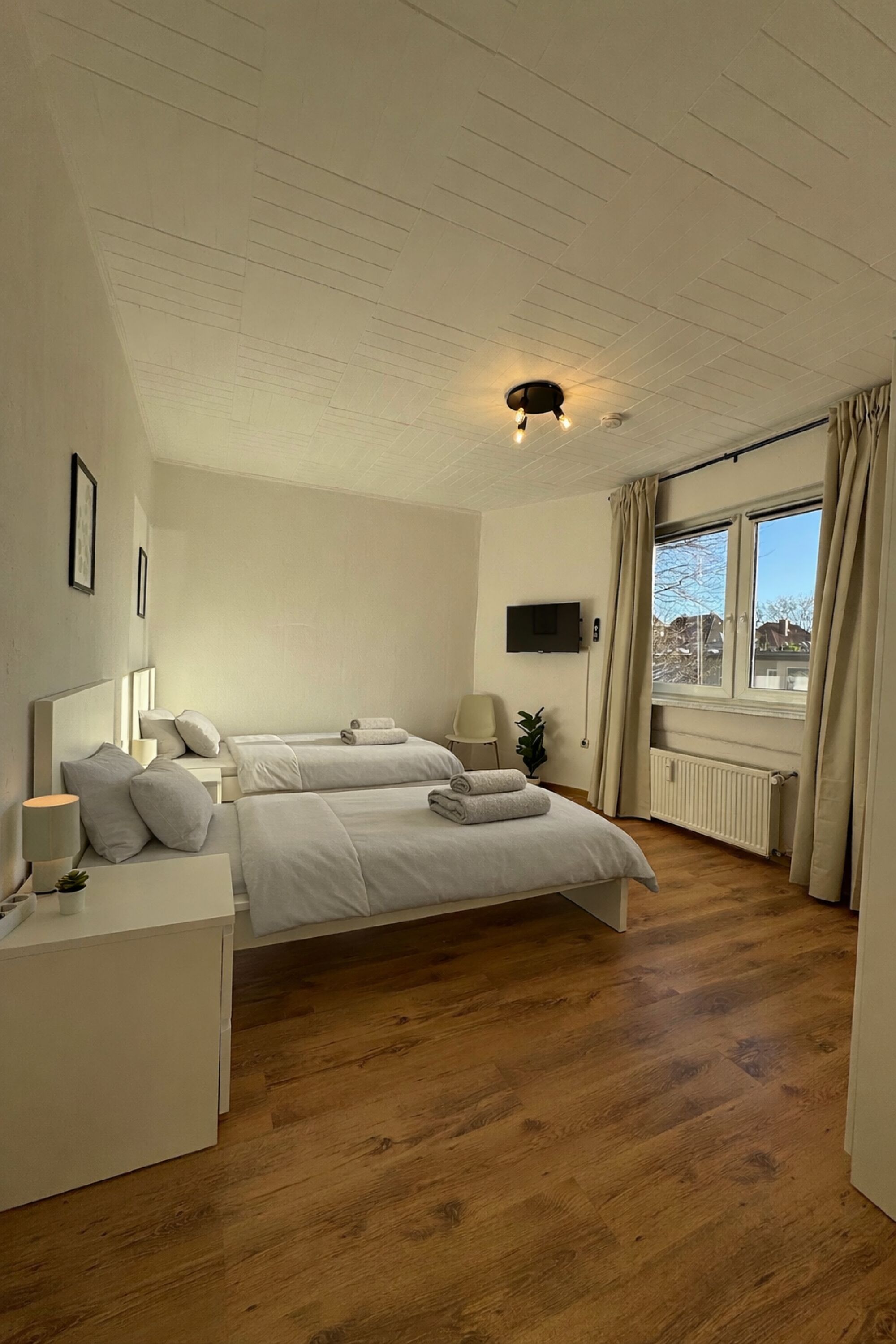 2. Schlafzimmer