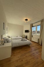 2. Schlafzimmer