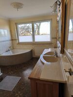 Große Handwerkerwohnung bei Neubrandenburg 4-8 Personen Bild 12