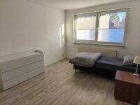 Große Handwerkerwohnung bei Neubrandenburg 4-8 Personen Bild 16