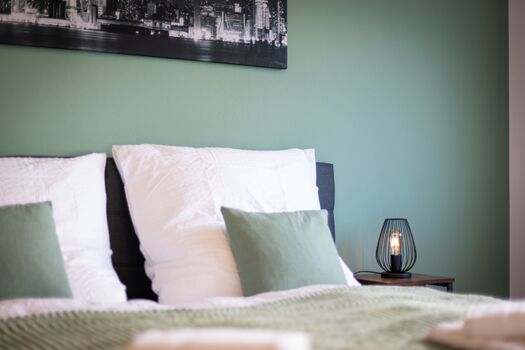 HOMELY: Neue und Moderne Business Apartments