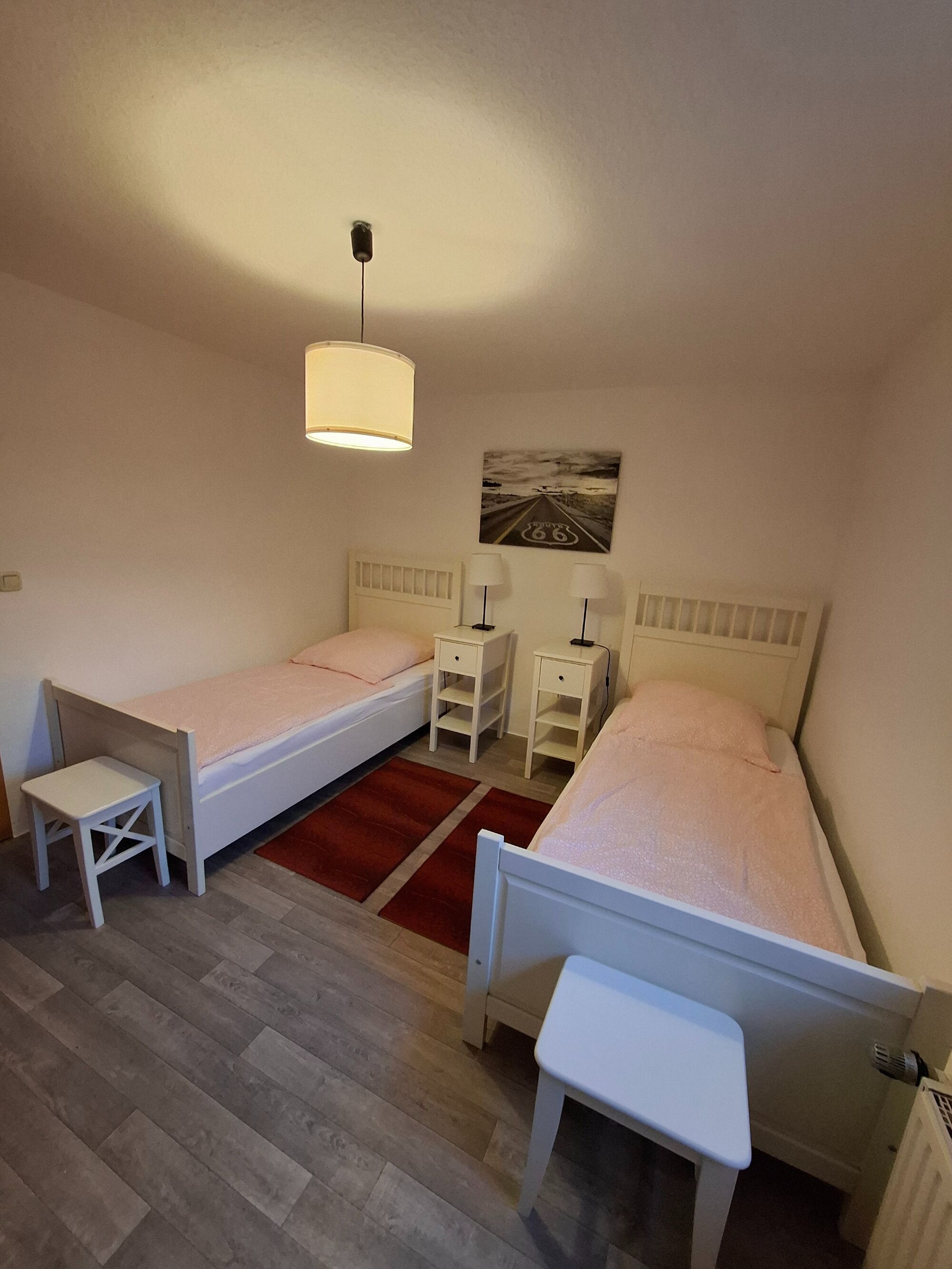 Schafzimmer mit 2 Einzelbetten