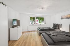 -DS-RENT- Monteurshaus in Guntersblum | bis 6 Pers | Balkon Bild 1