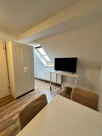 Z und Z Nord UG - Nähe Hamburg Nord - Ideal für Handwerker Zdjęcie 4