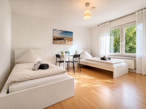 Doppel Zimmer mit Balkon