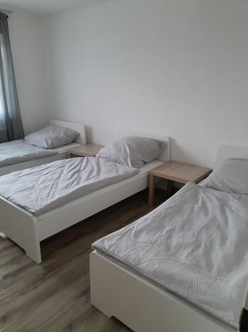 **** Hometime24 - Frisch renovierte Wohnung in Krefeld **** Bild 3