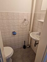 **** Hometime24 - Frisch renovierte Wohnung in Krefeld **** Bild 8