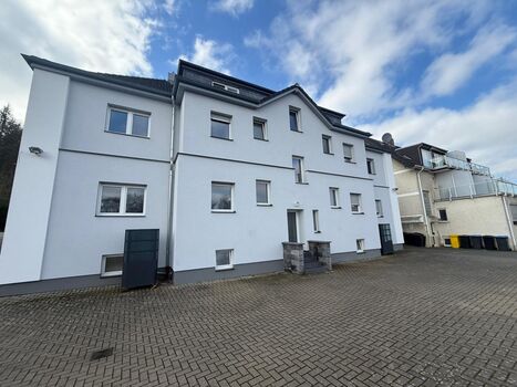 10 Apartments ERSTBEZUG (Küche,Dusche,WC) Bild 4