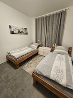 Monteurwohnung "Hammer" 8 Personen ,100/Tag,Terrasse Bild 15