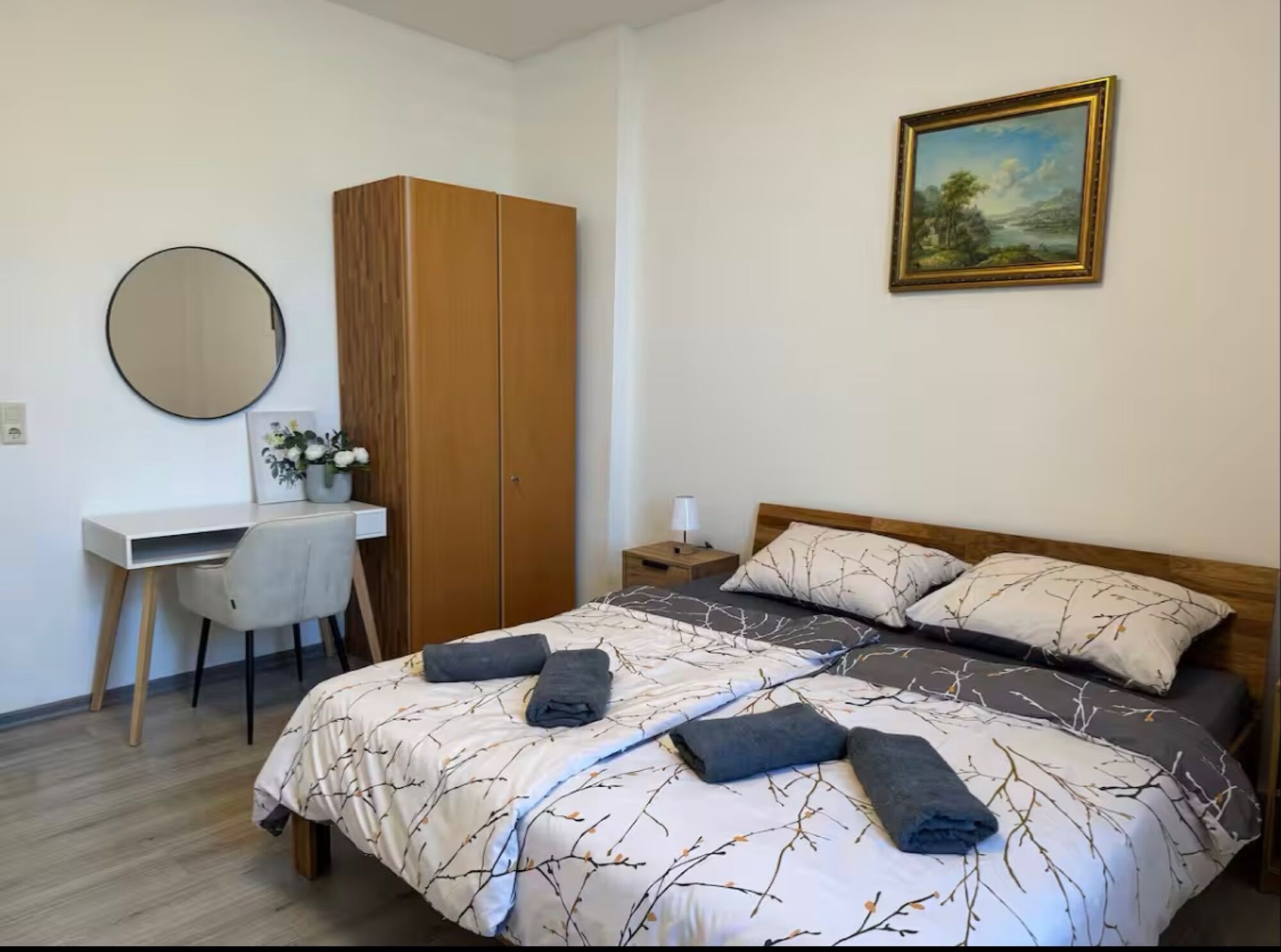 Schlafzimmer 1 mit Doppelbett - Apartment 1