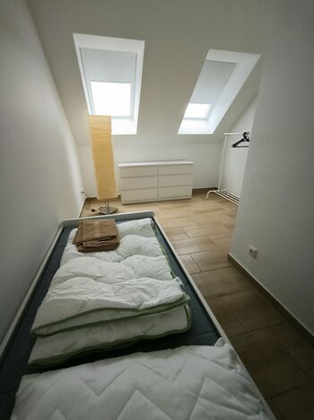 zentral gelegene 3 Zimmer Wohnung in Rostock nur langfristig Bild 3