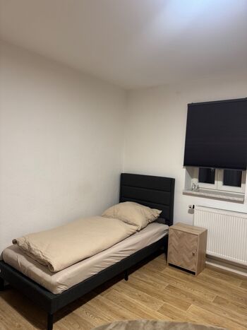 Stilvolle, hochwertig ausgestattete Wohnung Bild 3