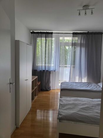 Schlafzimmer 2