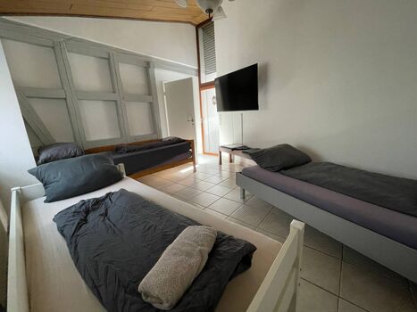 Monteurwohnung mit WLAN, TV und Parkplatz für 3 Personen
