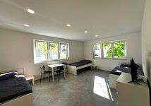 Zimmer mit Fernseher