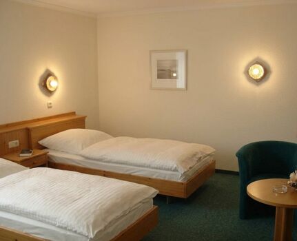 KWATERA24 24/7h Check-In - PREMIUM Monteurzimmer in OBERTSHAUSEN