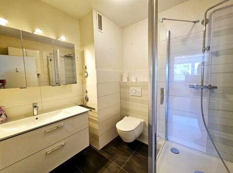 Große Wohnung in Kiel für 6-7 Personen - MOWIMY PO POLSKU Bild 2