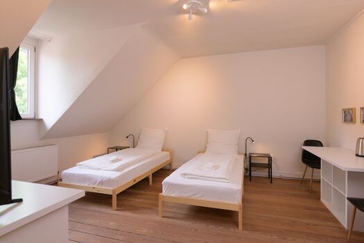 3 Zimmer Wohnung HN Zentrum - Smart TV, Parkplatz, Terrasse