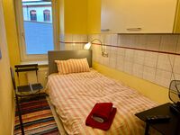 5 Zimmermonteurwohnung, 6 Betten, 2 Bäder-Dresden-Pieschen Bild 4