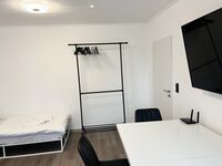 Monteurswohnung mit Balkon in der Stadt! Gute Abindungen Bild 4