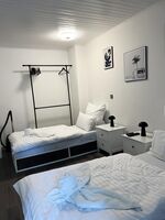 Monteurswohnung mit Balkon in der Stadt! Gute Abindungen Bild 5