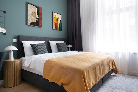 Zentrale Apartments I home2share