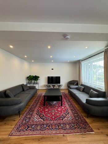 Monteurhaus für bis zu 14 Personen – WLAN, Küche, Parkplätze Bild 2