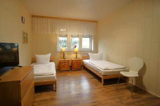 NATUR LODGE Boek – Ruhige Monteurunterkunft nahe Müritz Picture 4